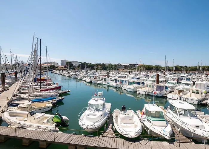 Maison De Proche Du Port بيت للعطل