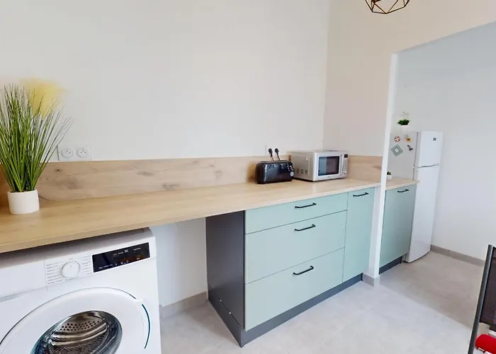 Maison De Proche Du Port * سانت جيل كروا دي فيي