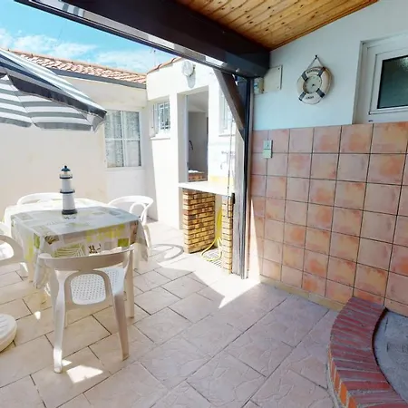 Maison De Proche Du Port Nyaraló *